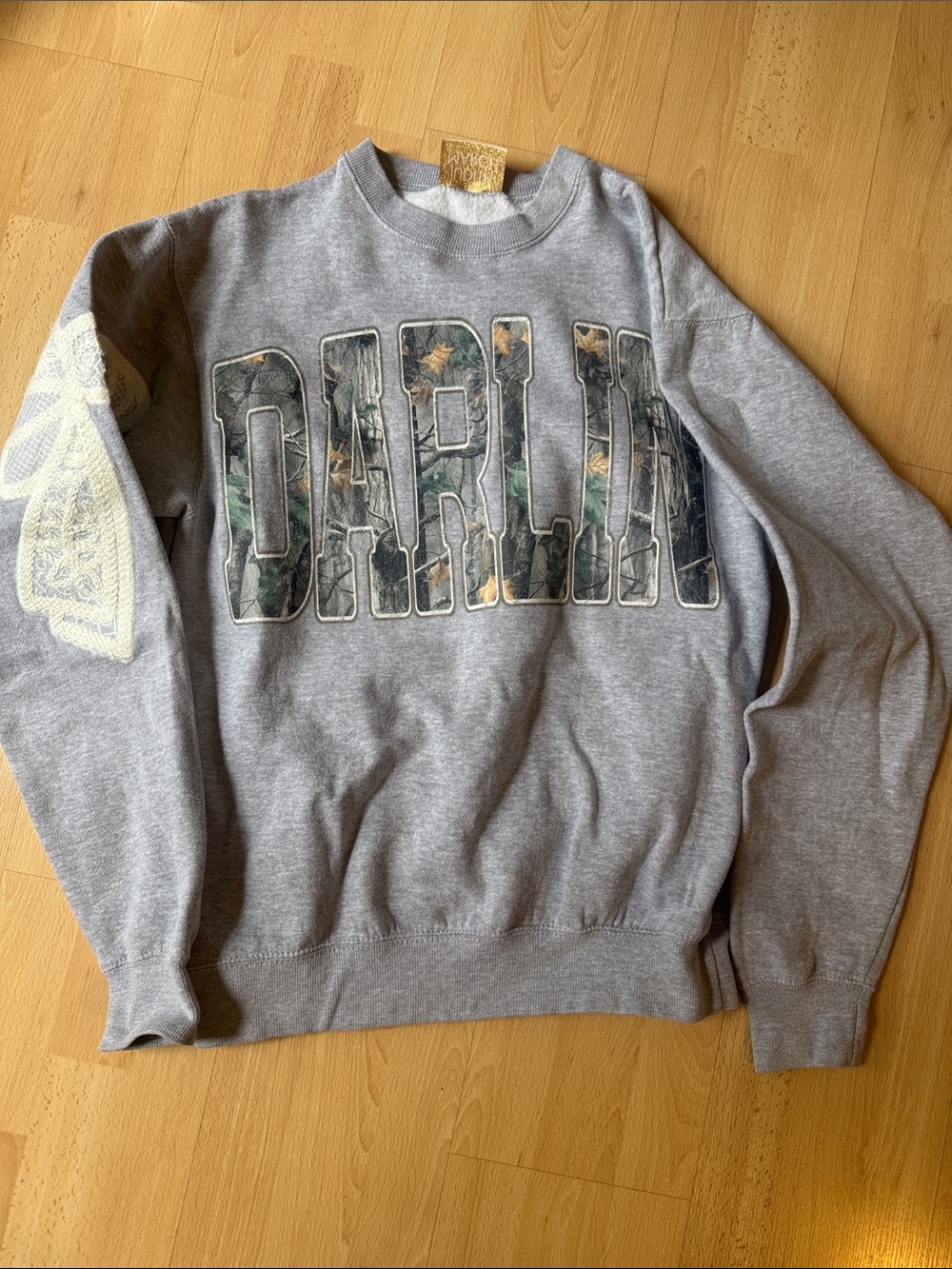 Judith March Camo Darlin’ Sweatshirt Medium